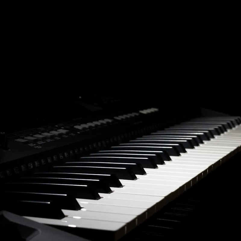 Aurelia Grand Console Piano