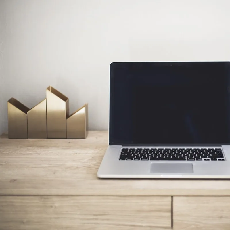 Zenith AeroBook 14
