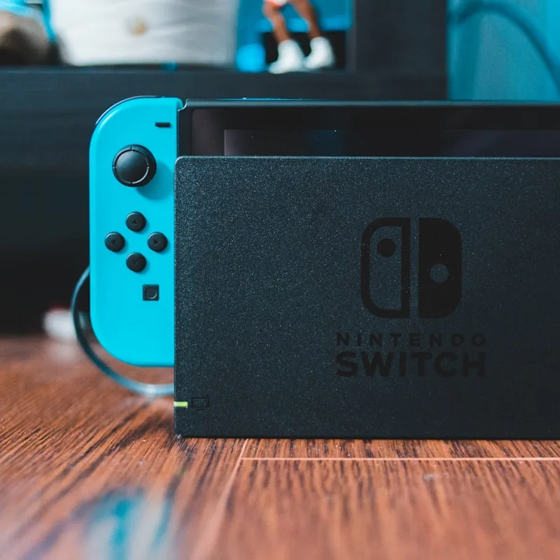 Aurora Mini Console