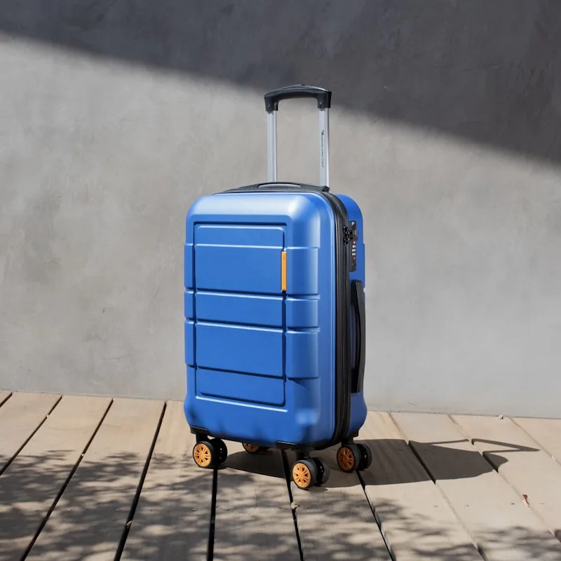 TrekLite Softside Spinner